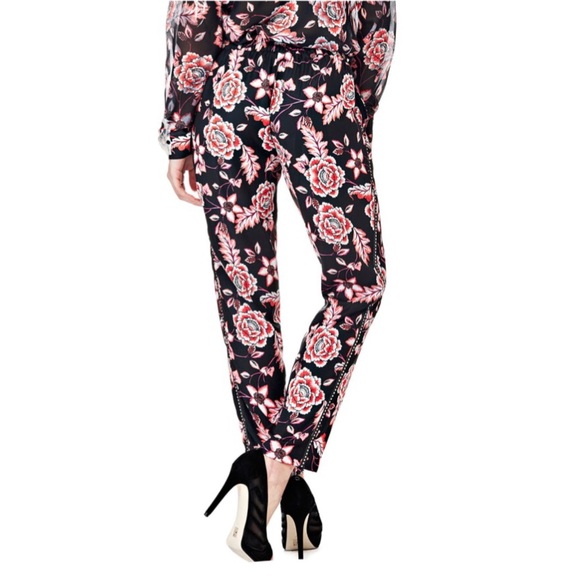 NWT Guess Floral Print Cigarette Pants Trousers - Picture 5 of 11